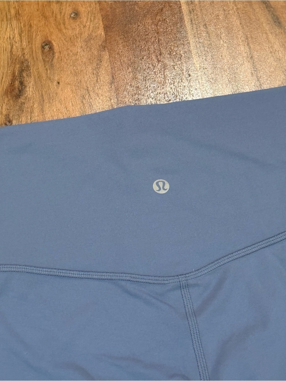 Lululemon Align High Rise Shorts 6” Inseam in Washed Denim Size 8 - Picture 3 of 10